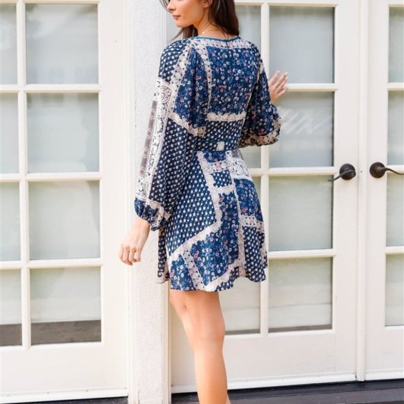 Boho Paisley Print Balloon Long Sleeve Mini Dress - Picture 3 of 4